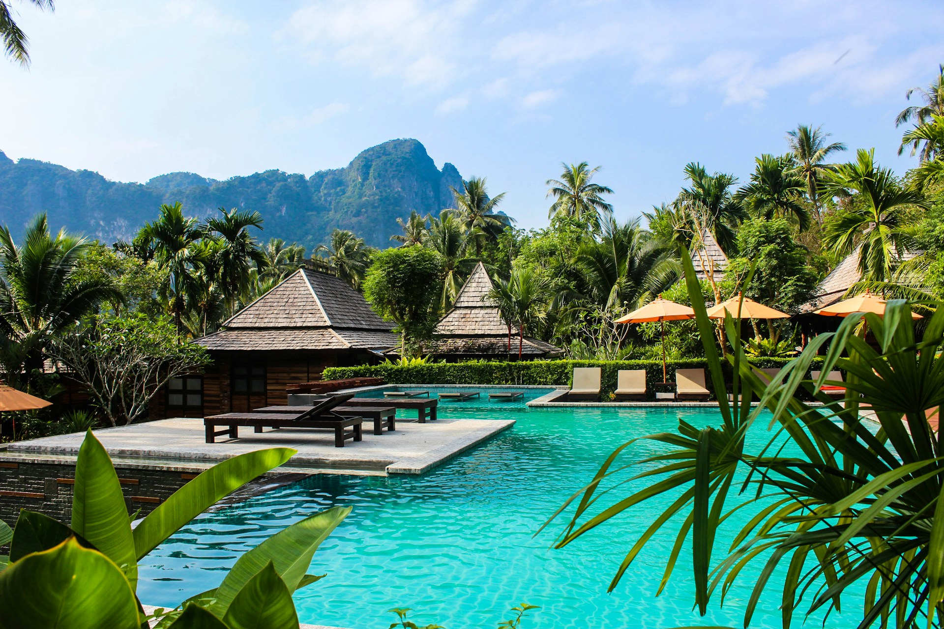 Piscina de hotel resort
